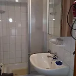 Gemuetliche Wohnung 4 Mit Balkon Zu Fuss Zum Strand & Hafen Bensersiel דירה *