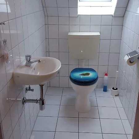 Gemuetliche 4 Mit Balkon Zu Fuss Zum & Hafen Bensersiel